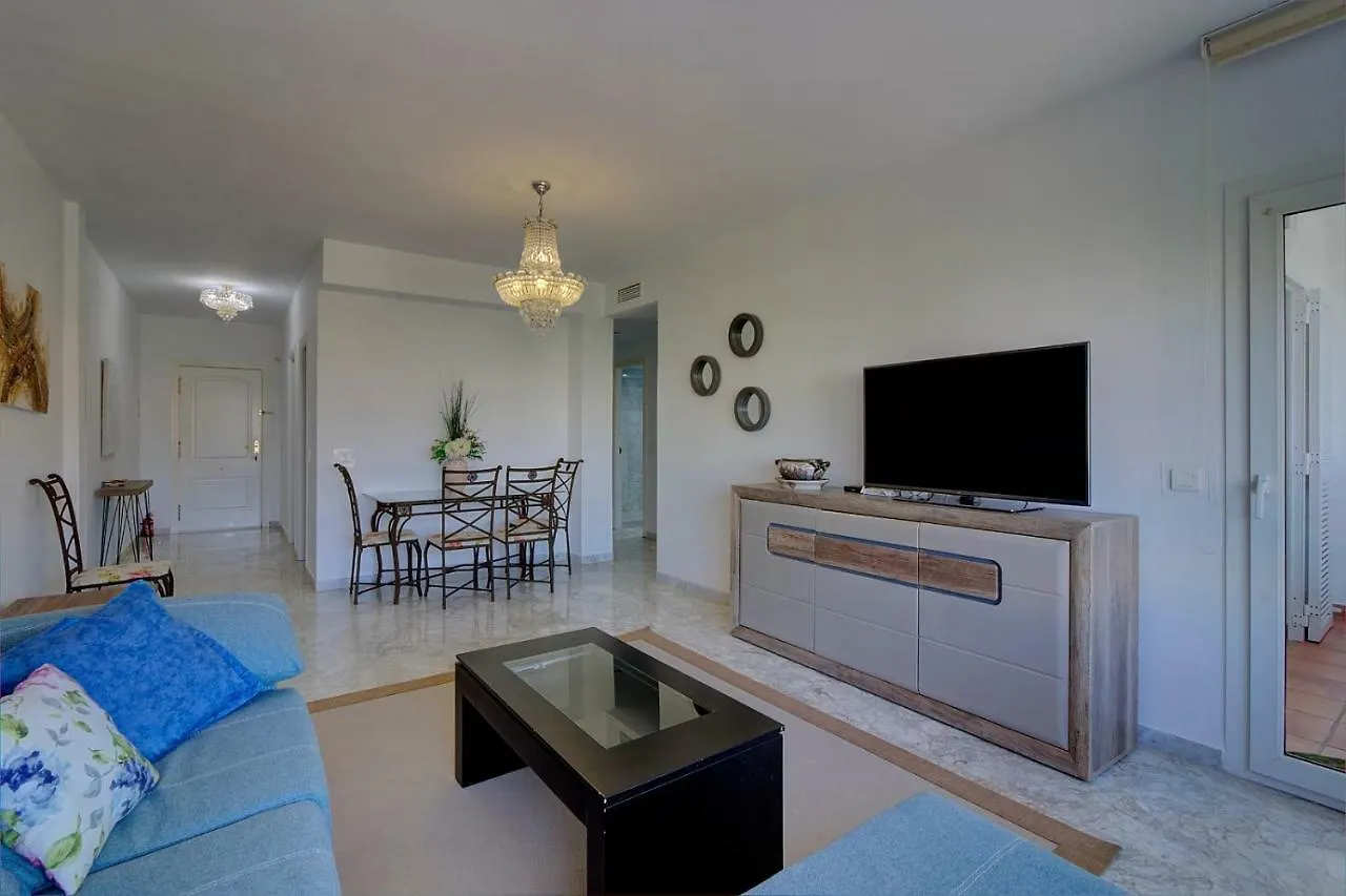 Beachfront Apartment In Puerto Banus, Playa Rocio Marbella