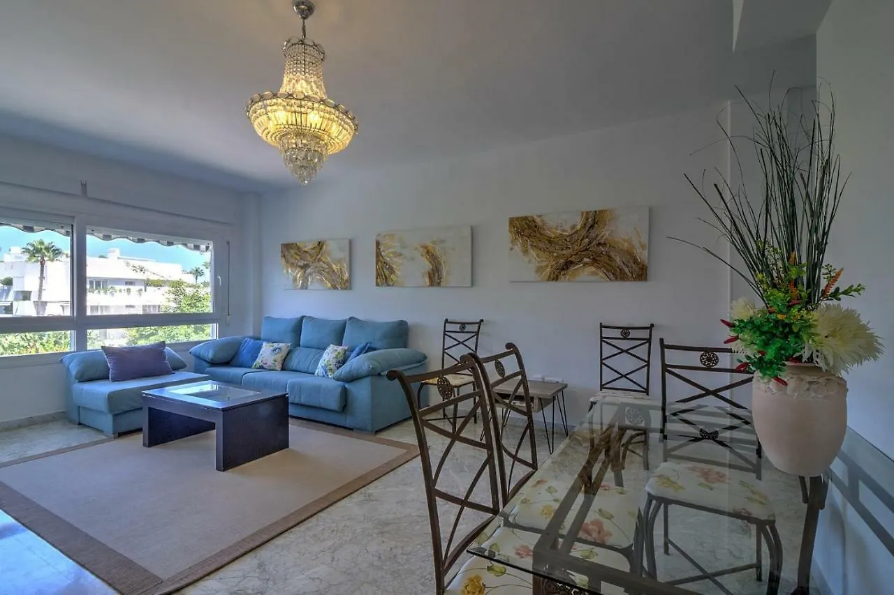 Beachfront Apartment In Puerto Banus, Playa Rocio Marbella