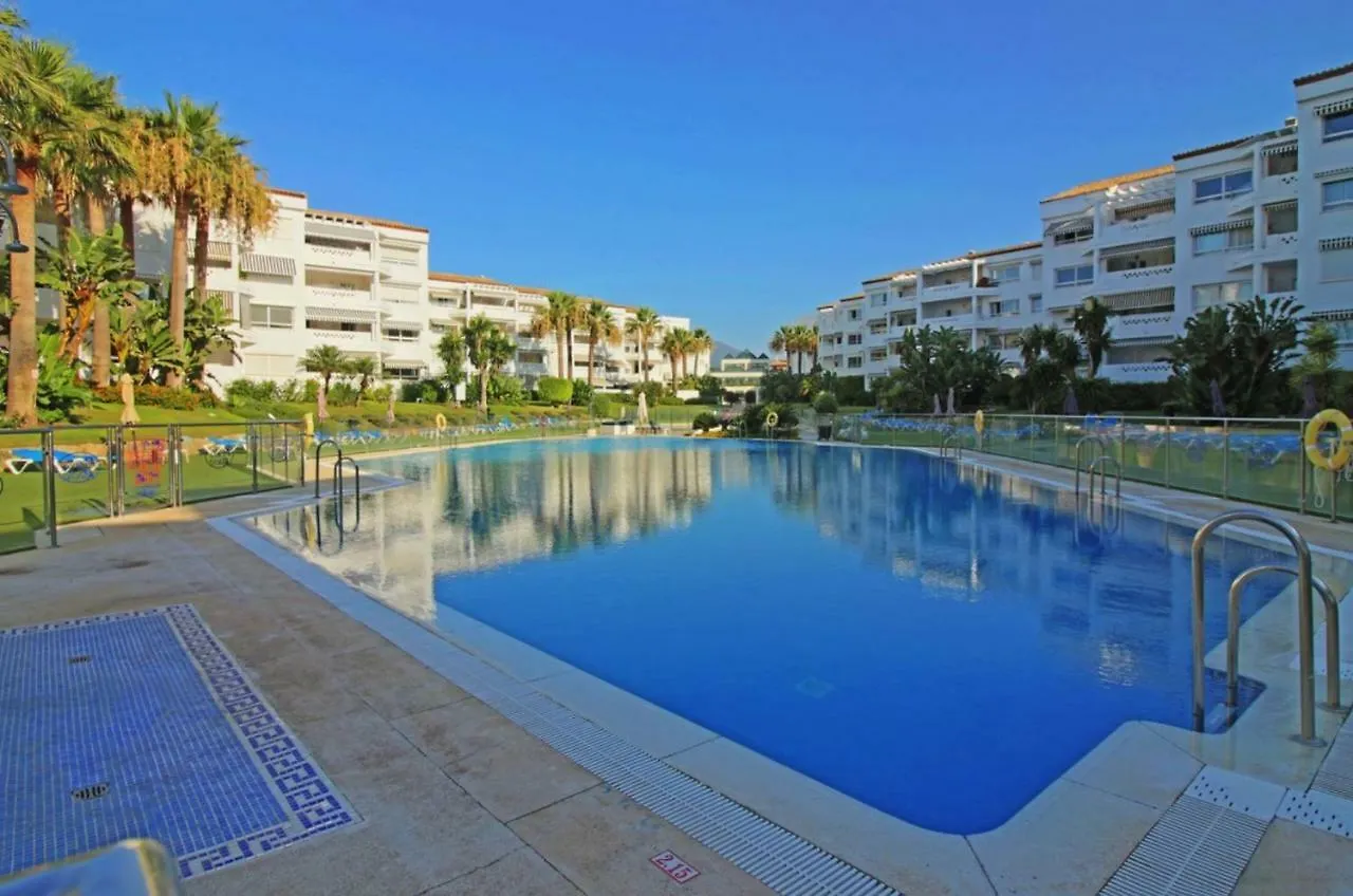 Beachfront Apartment In Puerto Banus, Playa Rocio Marbella