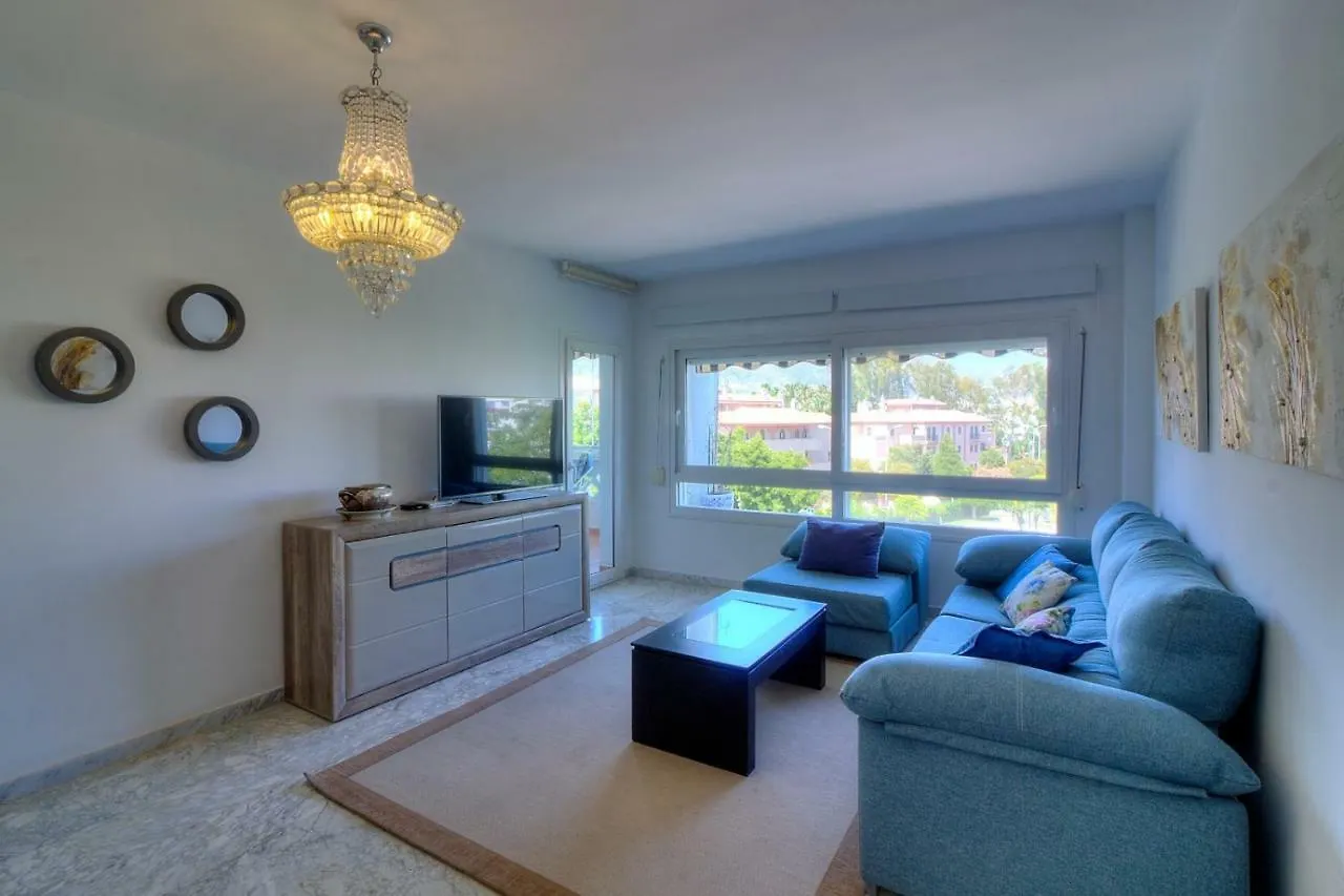 Beachfront Apartment In Puerto Banus, Playa Rocio Marbella